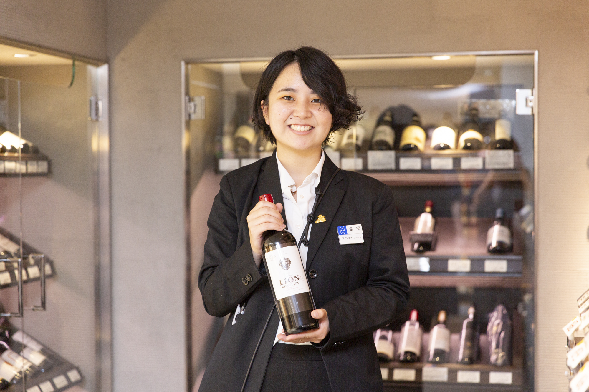 プロとして奥深いワイン選びをお手伝い。お客様がもっとワクワクする売場へ