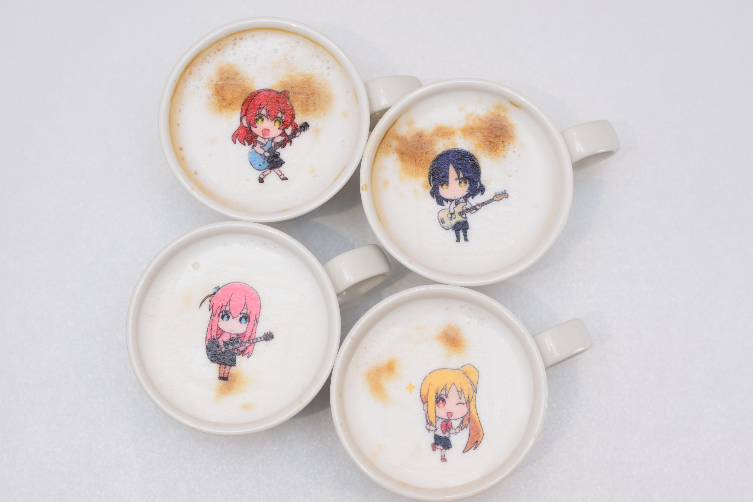 アニメ「ぼっち・ざ・ろっく！」展 | 松屋銀座